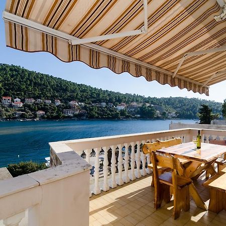 Apartments Kuzma Smokvica  Bilik gambar
